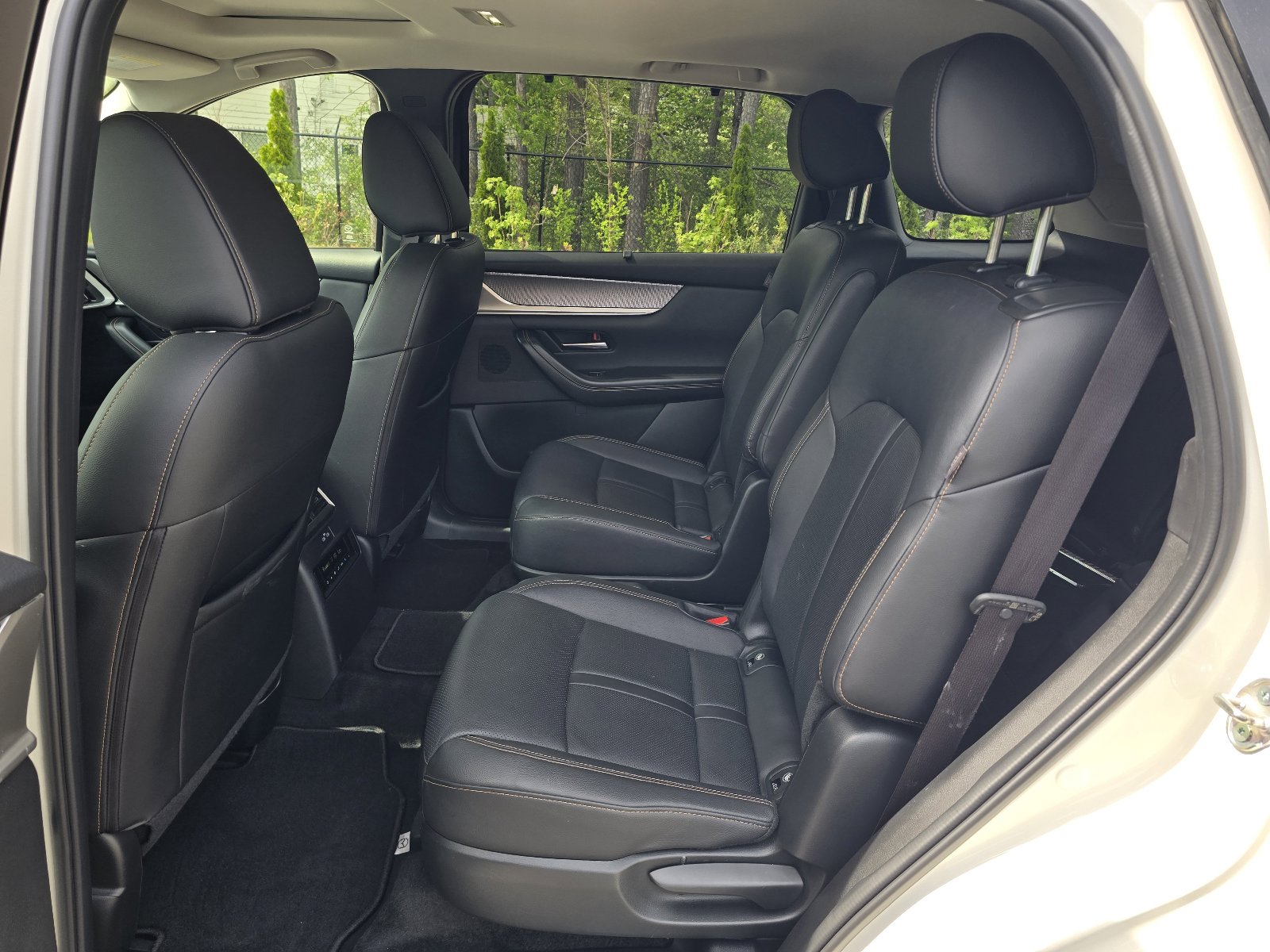 Used 2025 MAZDA CX-90 3.3 Turbo w/ Preferred Package image 11