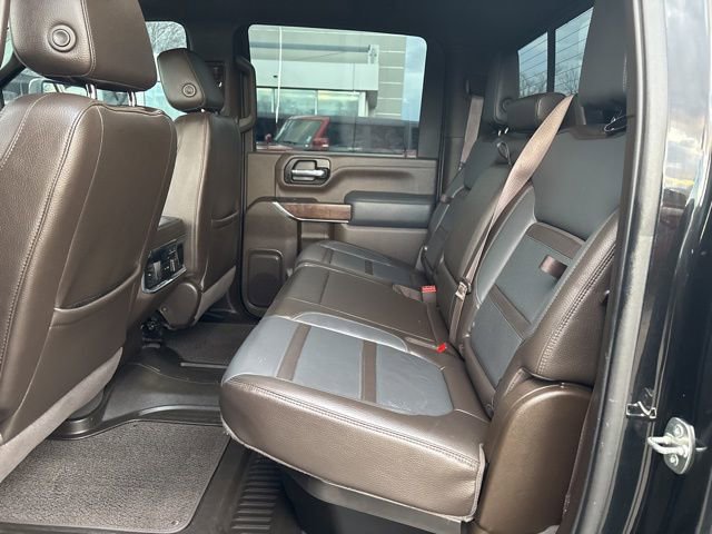 Used 2023 GMC Sierra 3500 Denali w/ Denali Black Diamond Edition image 32