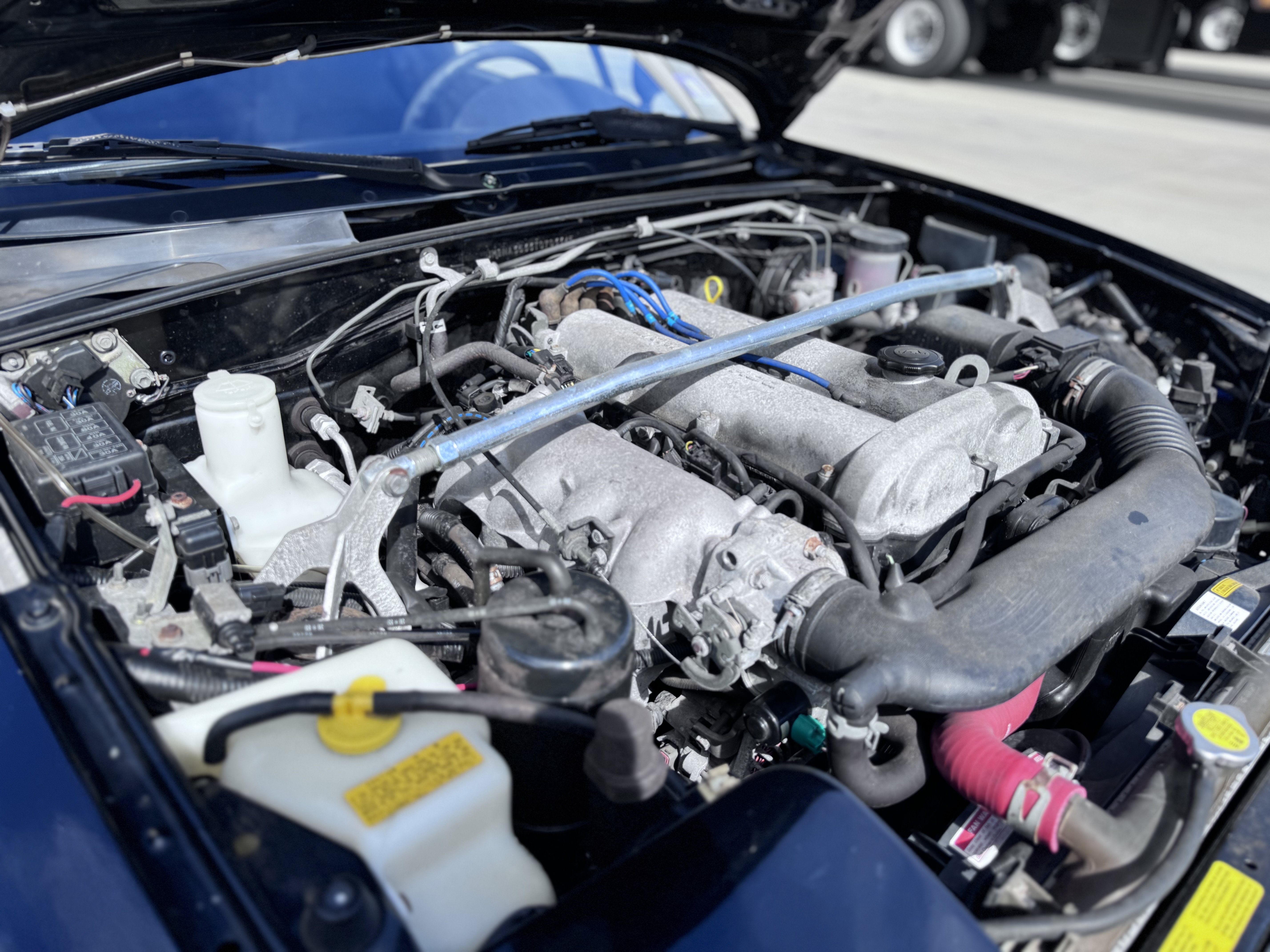 Used 1996 MAZDA MX-5 Miata RWD image 41