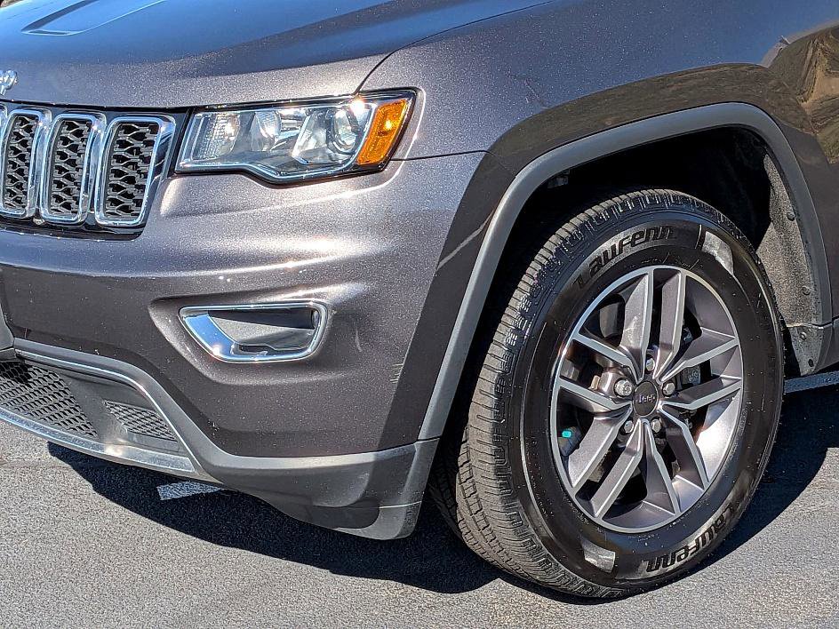 Used 2021 Jeep Grand Cherokee Limited w/ Luxury Group II image 9