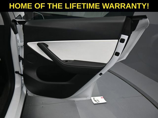 Used 2021 Tesla Model Y Long Range image 49