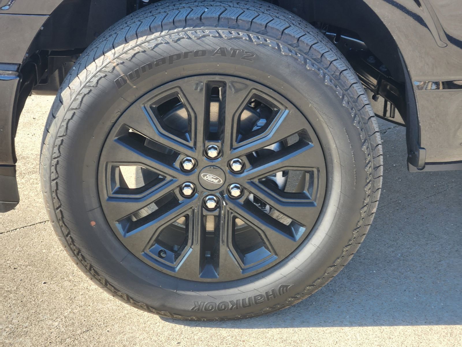 New 2026 Ford F150 Lariat w/ Equipment Group 501A Mid image 12