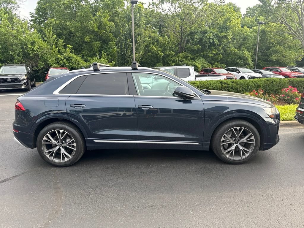 Used 2025 Audi Q8 Prestige AWD/4WD image 1
