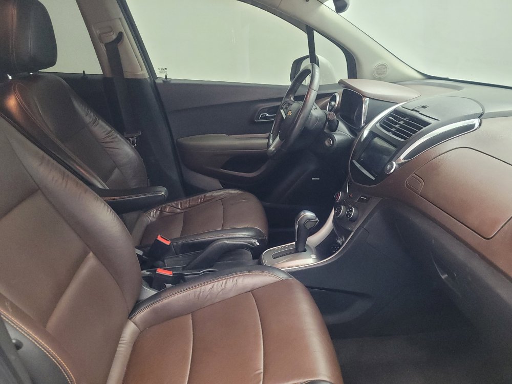 Used 2015 Chevrolet Trax LTZ w/ LPO, Protection Package FWD image 21