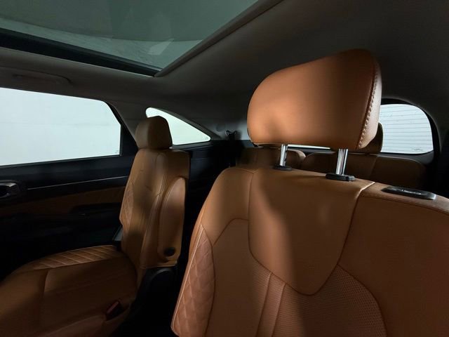 Used 2022 Kia Sorento SX Prestige w/ Rust Color Package image 23