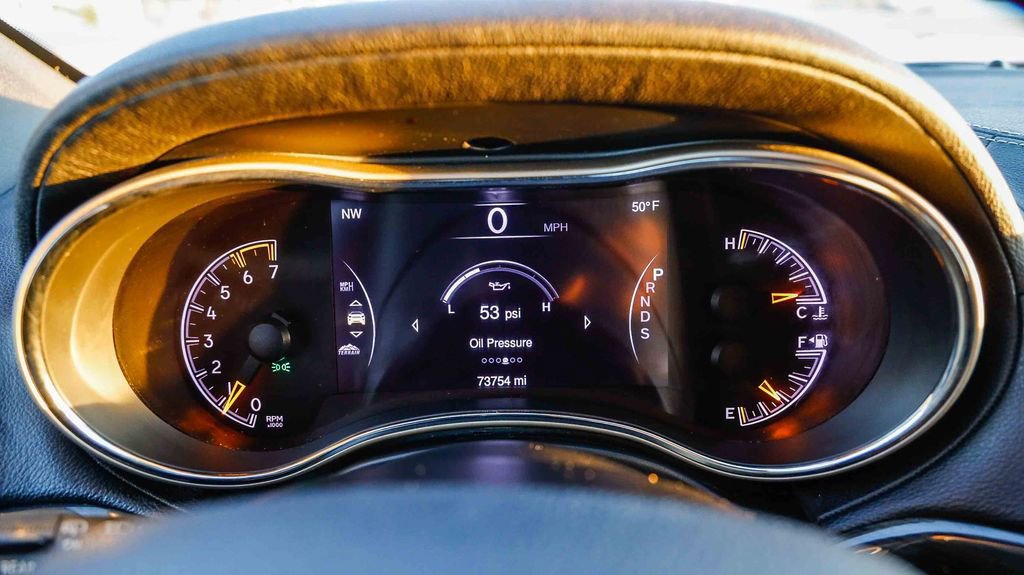 Used 2015 Jeep Grand Cherokee Overland image 28