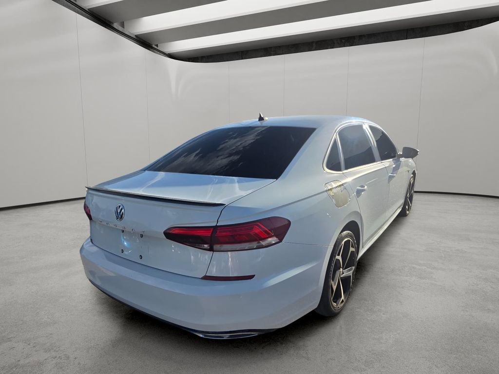 Used 2020 Volkswagen Passat 2.0T R-Line FWD image 9