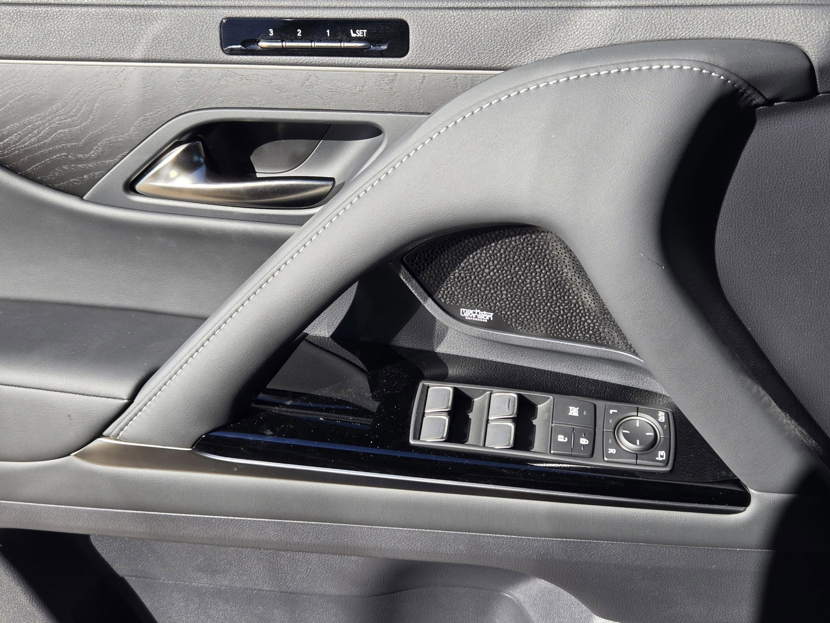 New 2026 Lexus LX 600 4WD w/ Luxury Package image 16