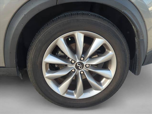 Used 2021 INFINITI QX50 Luxe w/ Cargo Package AWD/4WD image 6