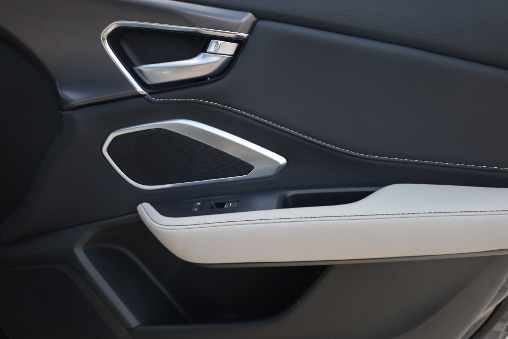 New 2026 Acura RDX SH-AWD image 33