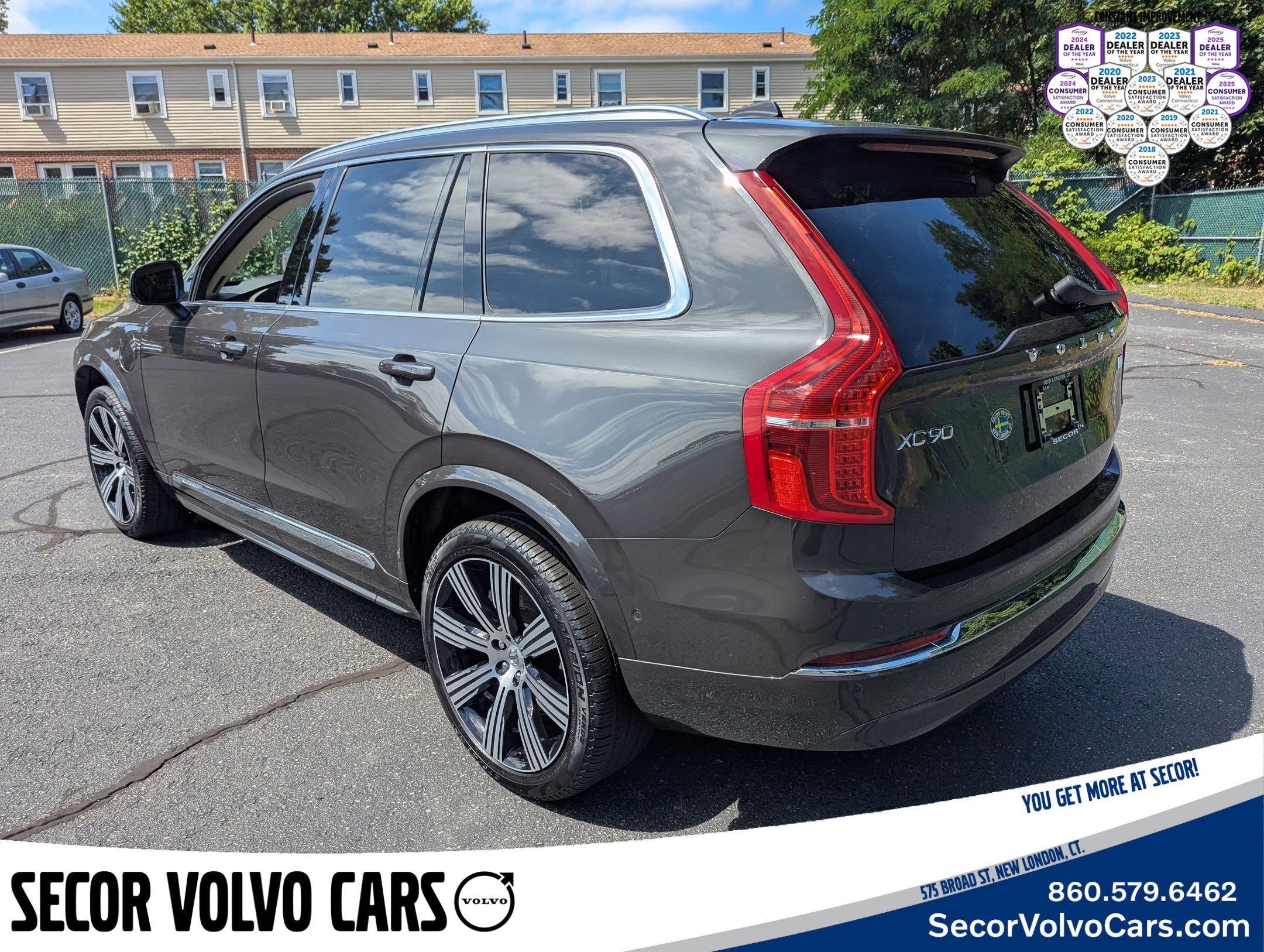Certified 2024 Volvo XC90 T8 Ultimate image 5