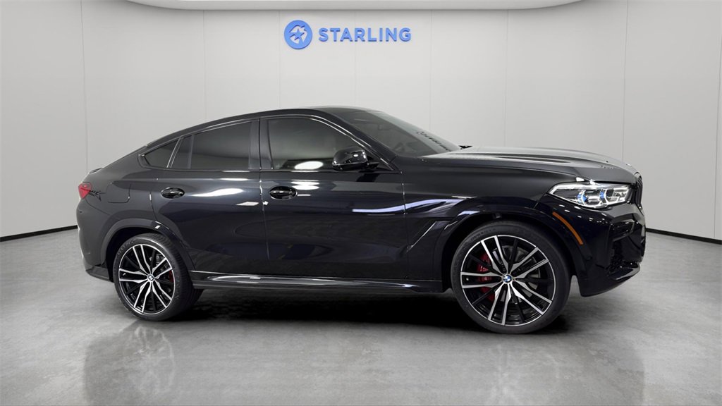 Used 2022 BMW X6 xDrive40i w/ Executive Package image 23
