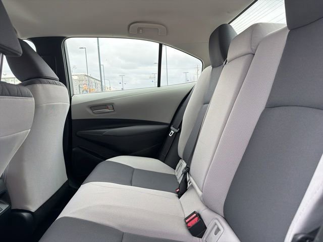 Used 2024 Toyota Corolla LE image 18