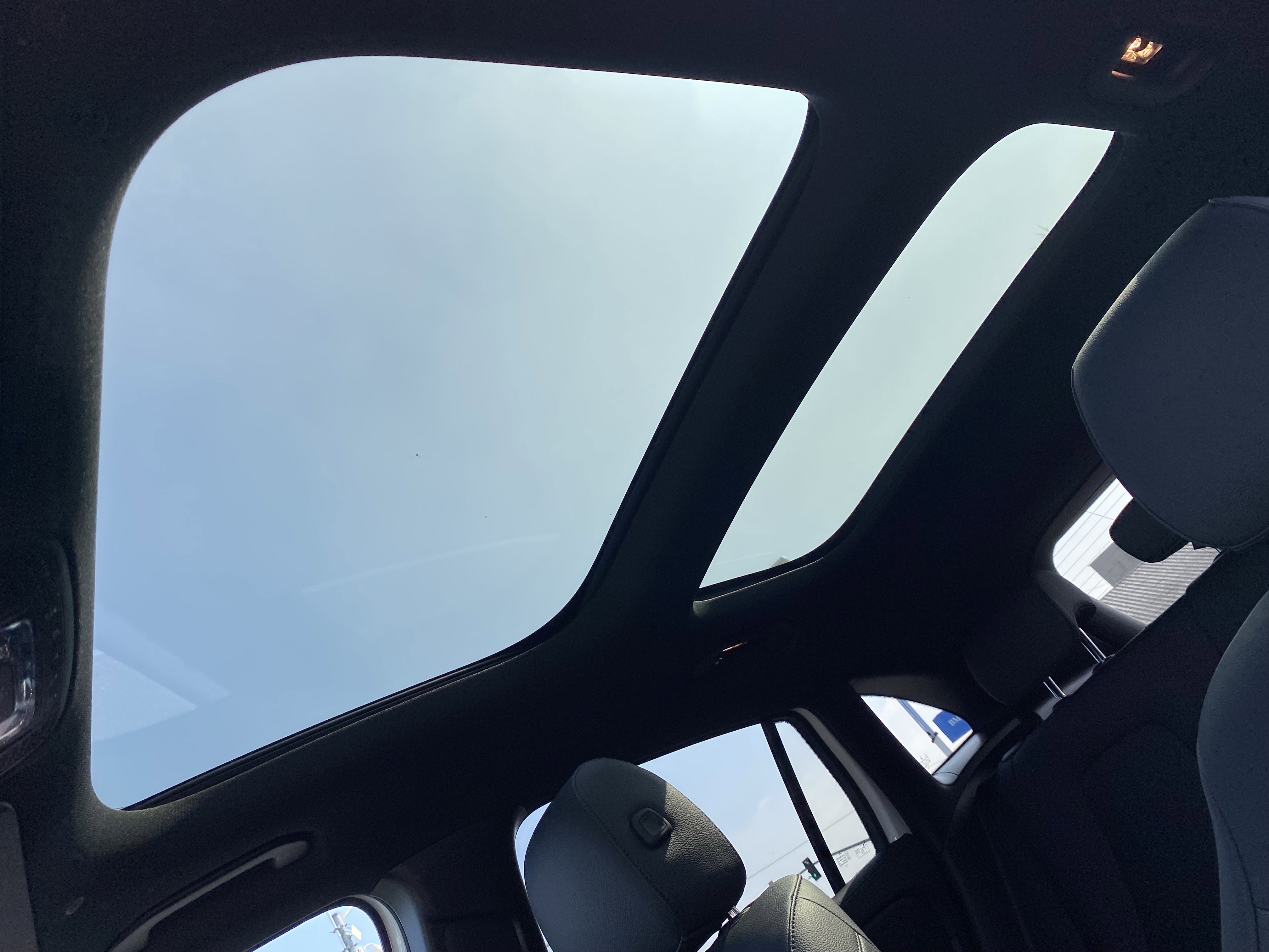 Used 2025 Mercedes-Benz GLA 250 4MATIC image 29