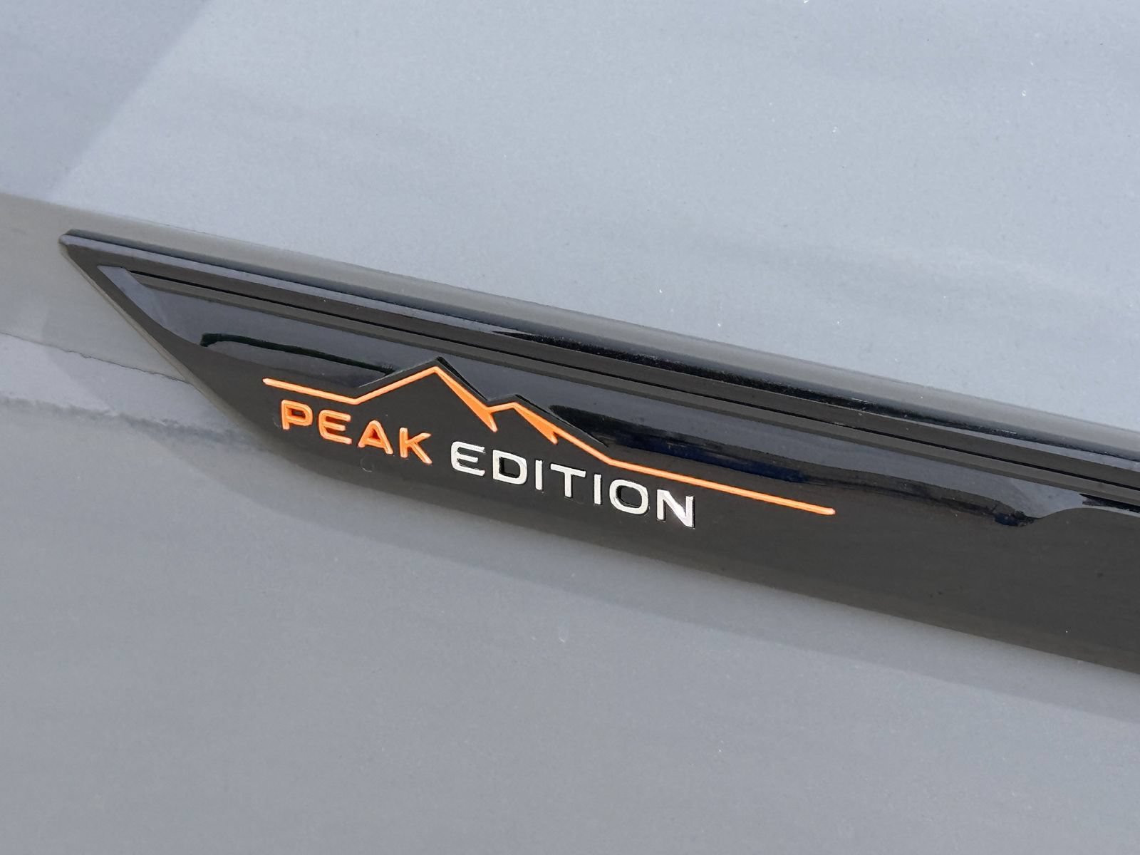 New 2026 Volkswagen Atlas Peak Edition AWD/4WD image 12
