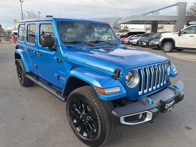 Used 2022 Jeep Wrangler Unlimited Sahara w/ Dual Top Group image 9