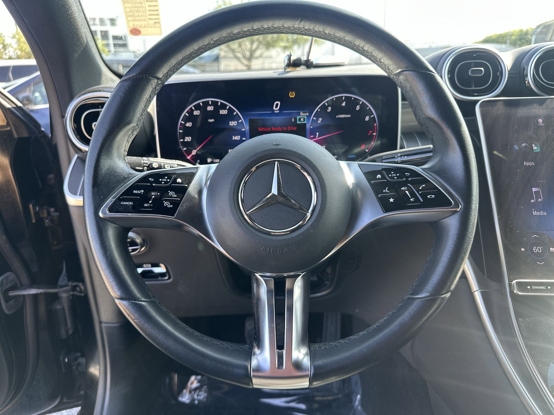 Used 2024 Mercedes-Benz GLC 300 image 11
