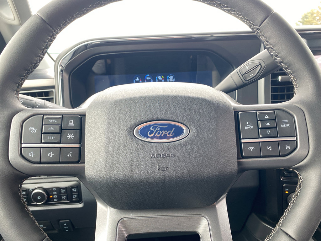 New 2026 Ford F350 4x4 Crew Cab Super Duty image 9