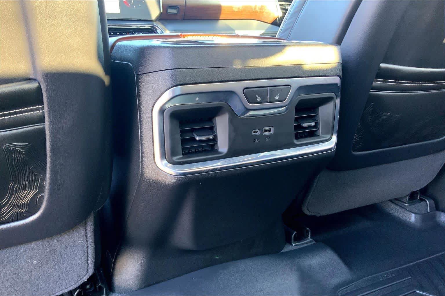Used 2025 GMC Sierra 1500 Denali Ultimate AWD/4WD image 36