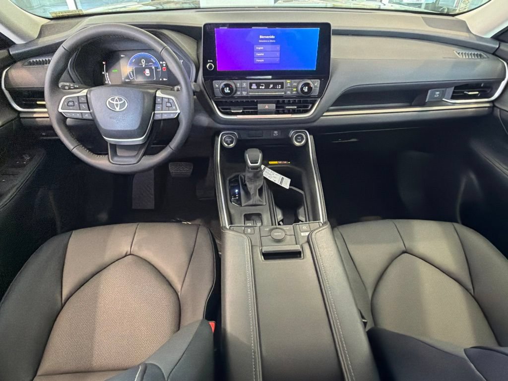 New 2026 Toyota Grand Highlander XLE FWD image 28