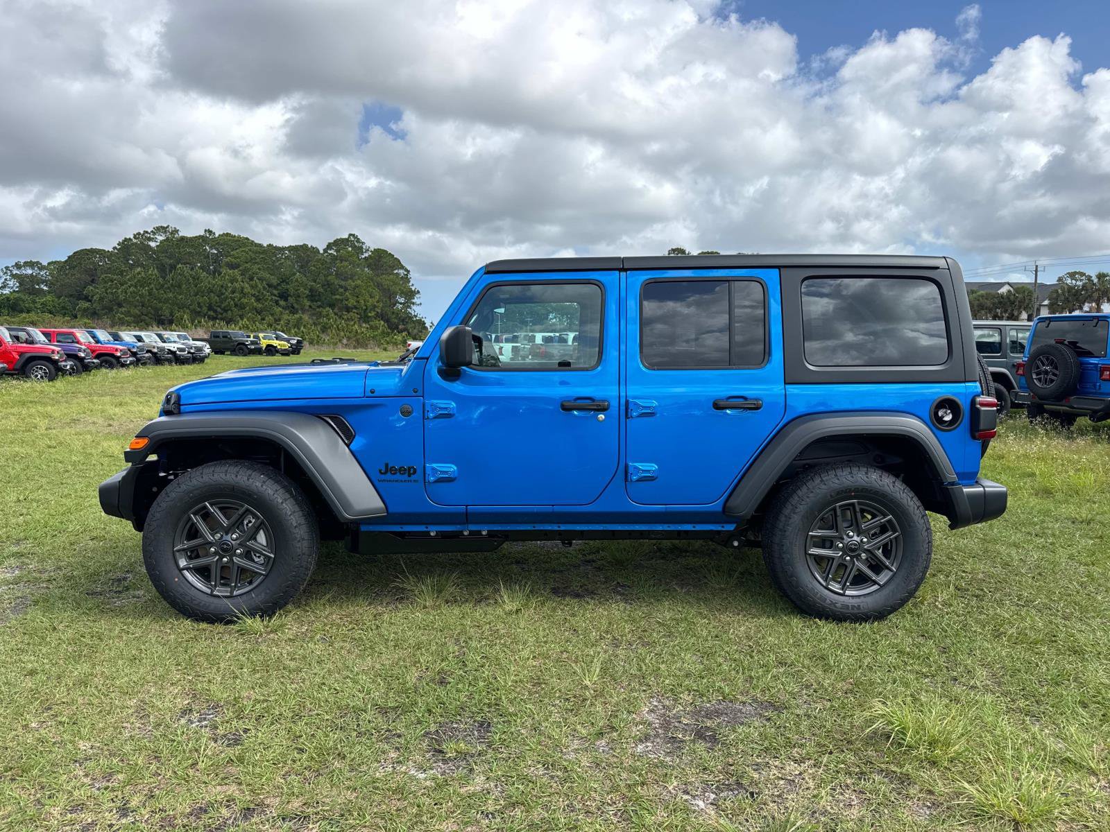 New 2026 Jeep Wrangler Unlimited Sport AWD/4WD image 6