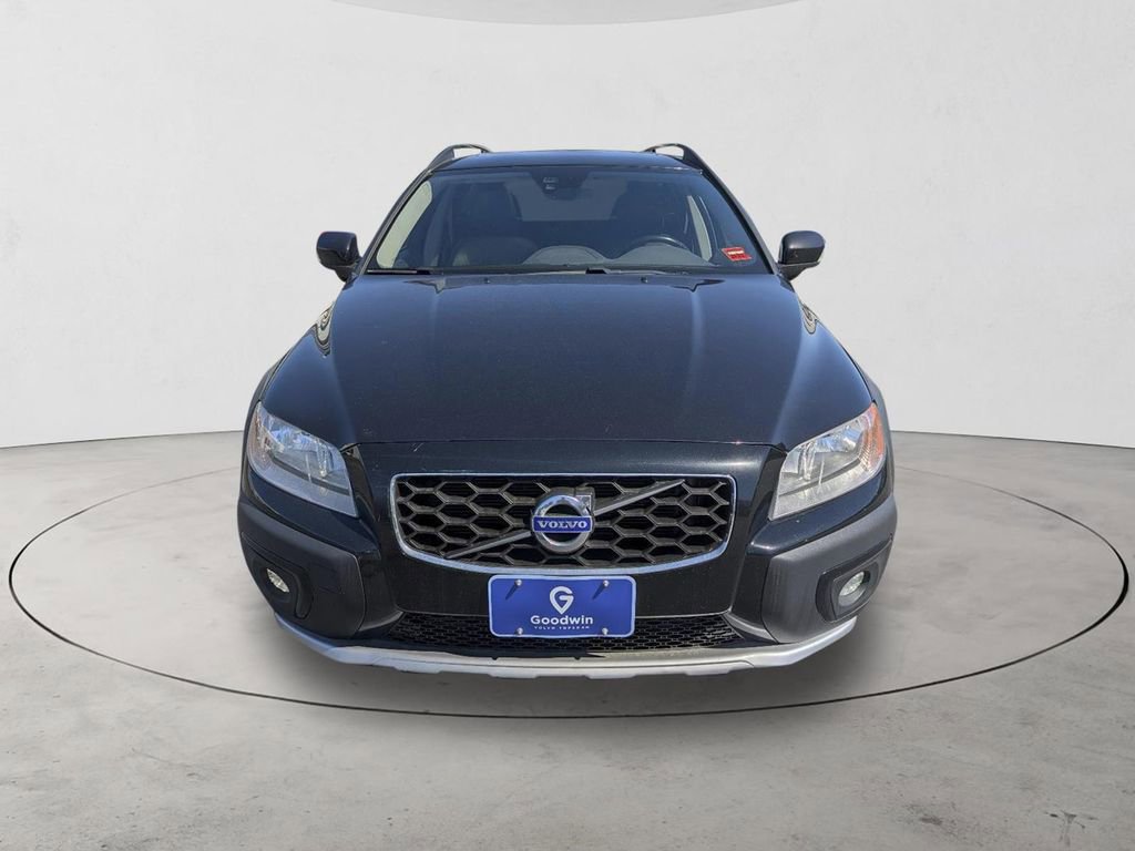 Used 2016 Volvo XC70 T5 Premier w/ Proximity Package AWD/4WD image 2
