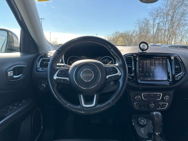 Used 2018 Jeep Compass Limited image 21