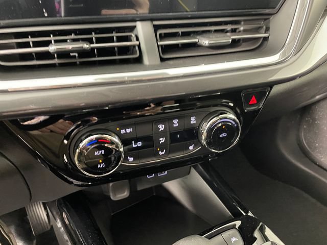 New 2026 Chevrolet Trax ACTIV w/ Driver Confidence Package FWD image 6