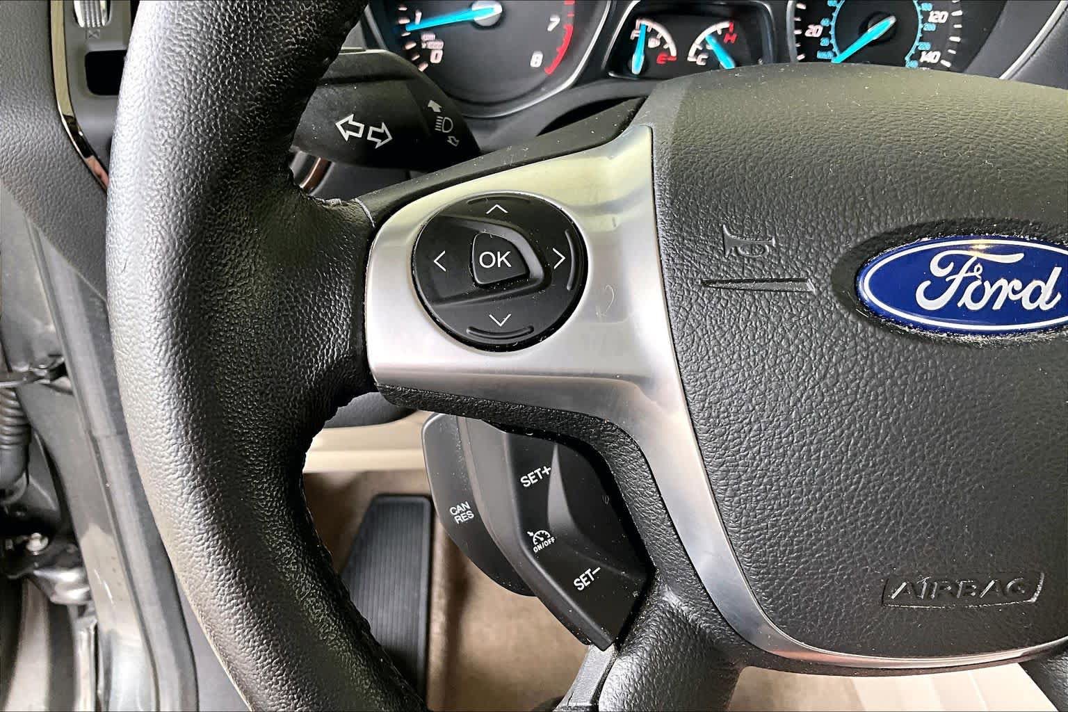 Used 2015 Ford Escape Titanium FWD image 22