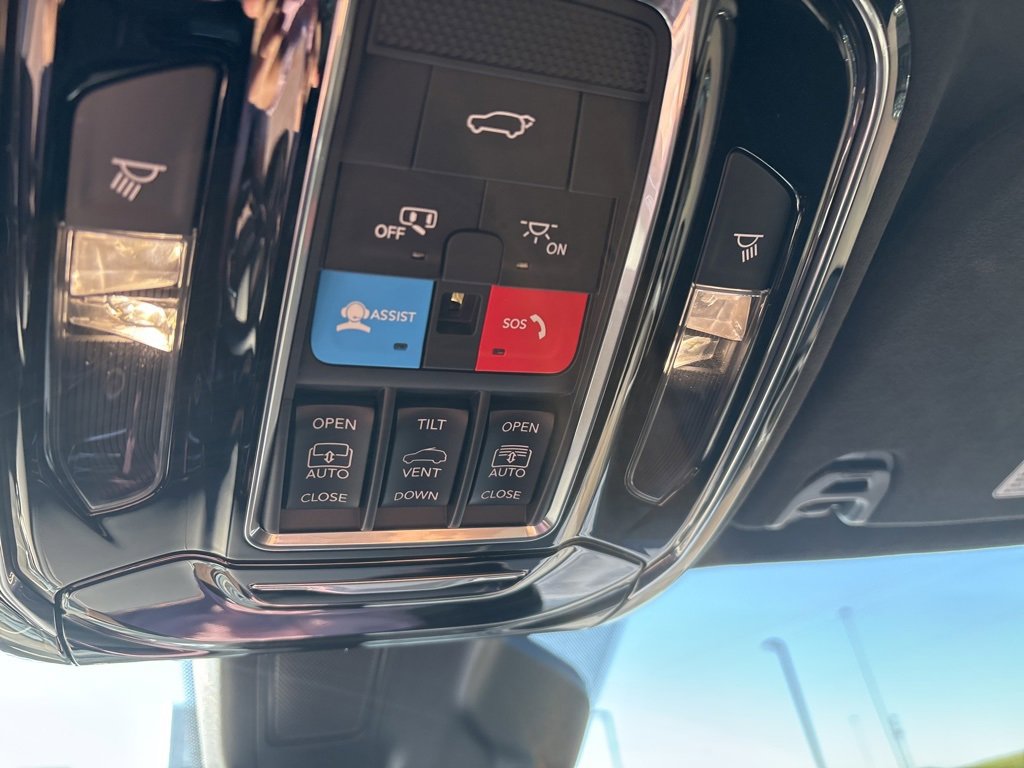 New 2025 Jeep Grand Wagoneer L Series II Obsidian w/ Quick Order Packagew 28T image 20