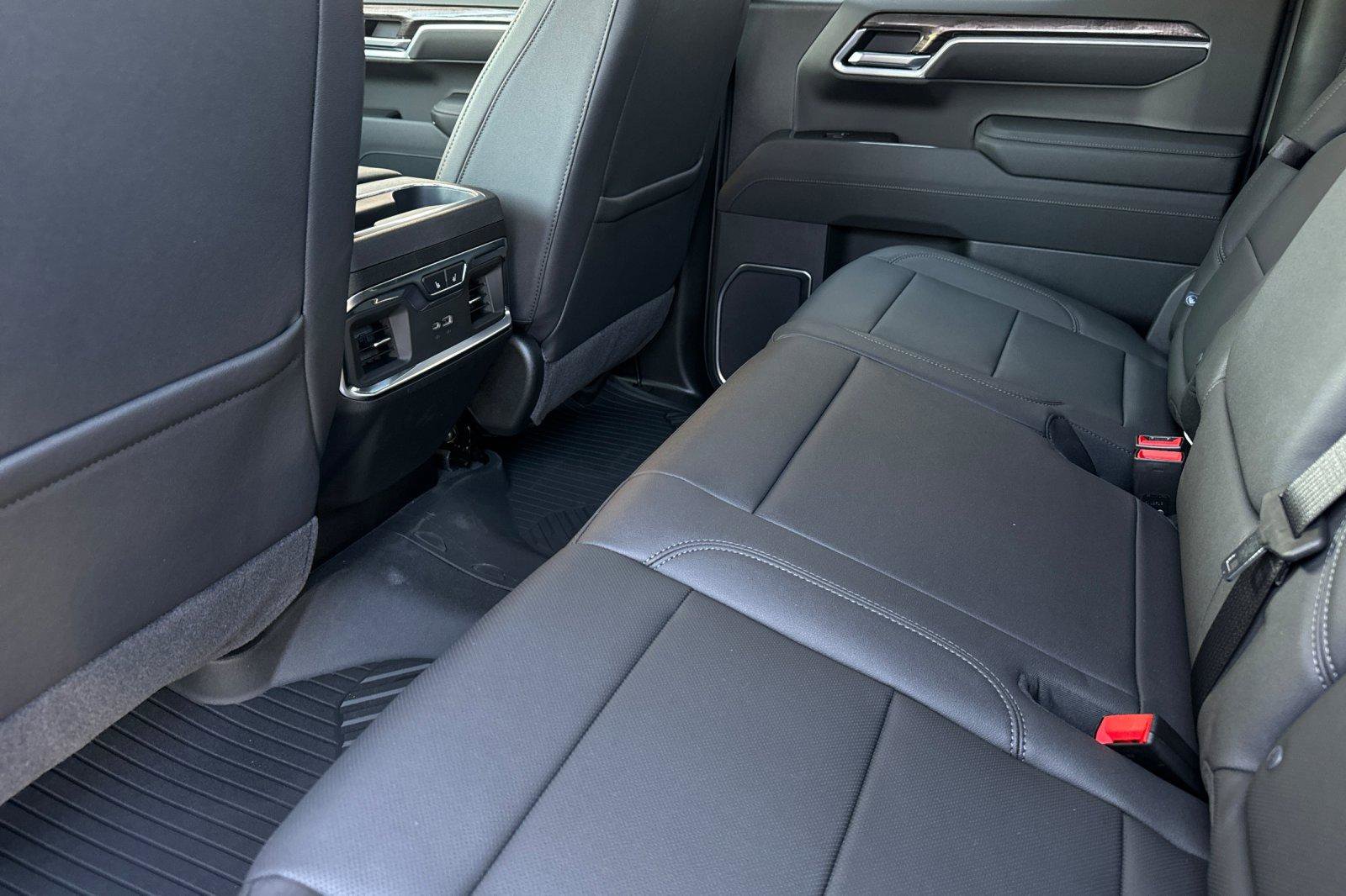 New 2026 Chevrolet Silverado 1500 LTZ w/ LTZ Premium Package image 7