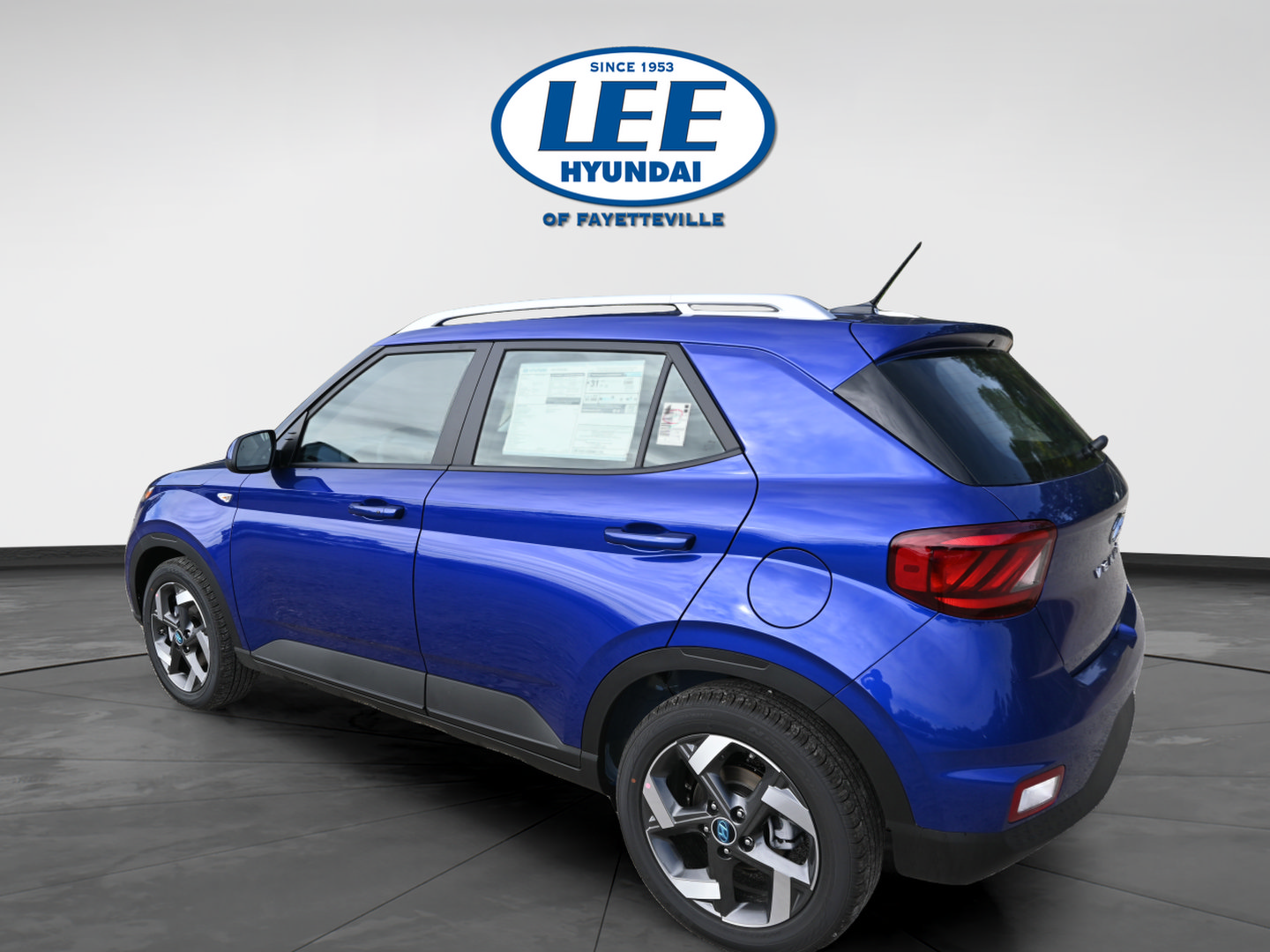 Certified 2026 Hyundai Venue SEL FWD image 5
