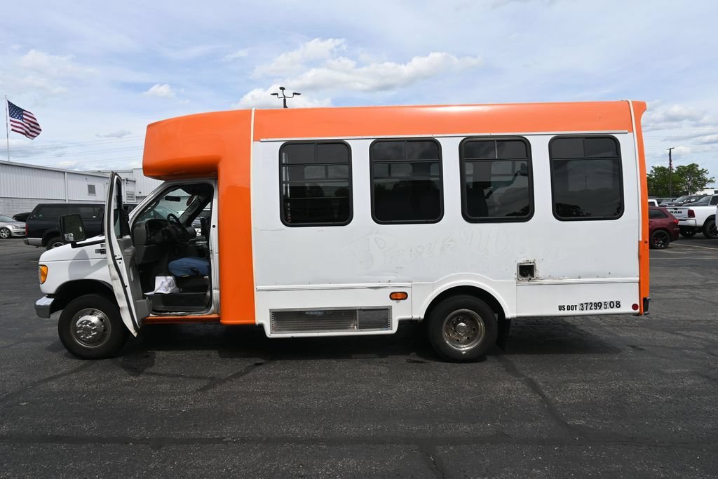 Used 2003 Ford E-450 and Econoline 450 RWD image 47