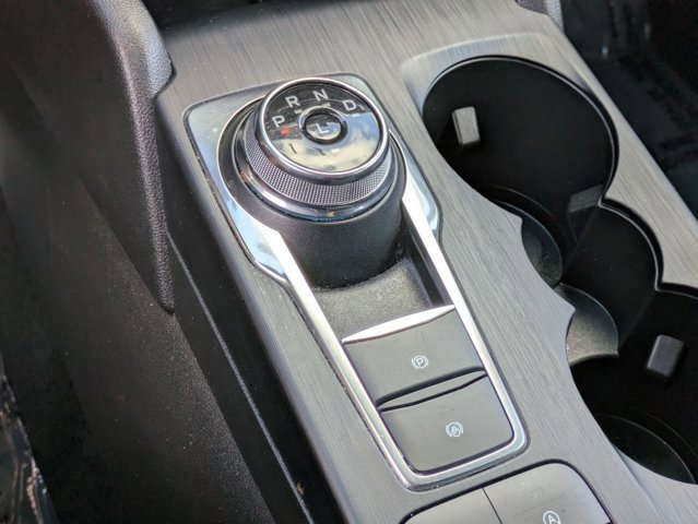 Used 2025 Ford Escape ST-Line image 11