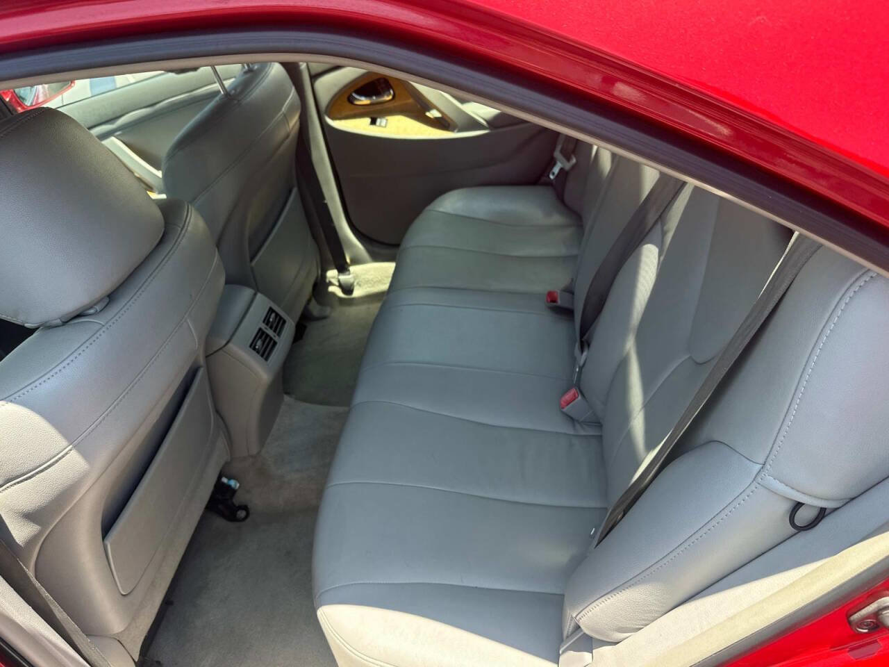 Used 2007 Toyota Camry XLE image 8