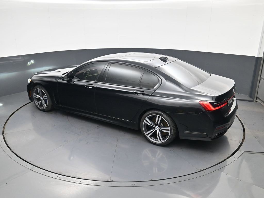 Used 2020 BMW 750i xDrive 750i xDrive w/ Autobahn Package image 30