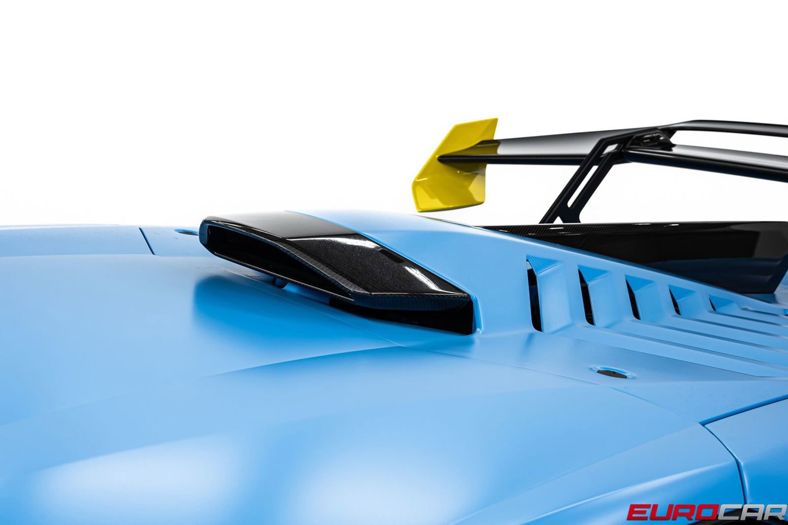 Used 2022 Lamborghini Huracan STO image 17