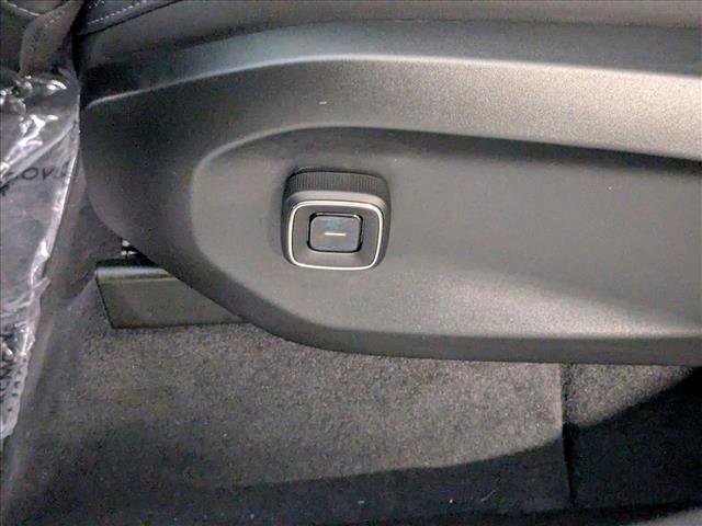 New 2025 Volvo EX90 Ultra image 4