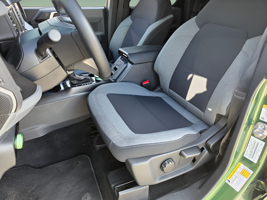 Used 2023 Ford Bronco Big Bend AWD/4WD image 18