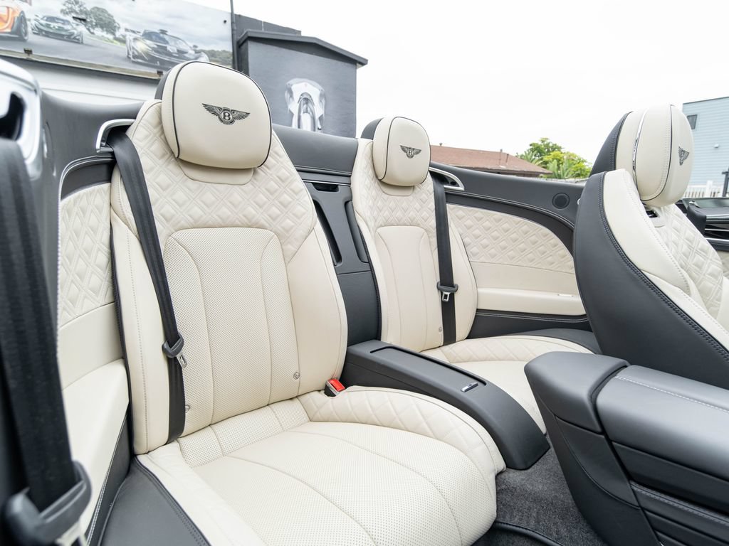 Used 2024 Bentley Continental GT Speed AWD/4WD image 20