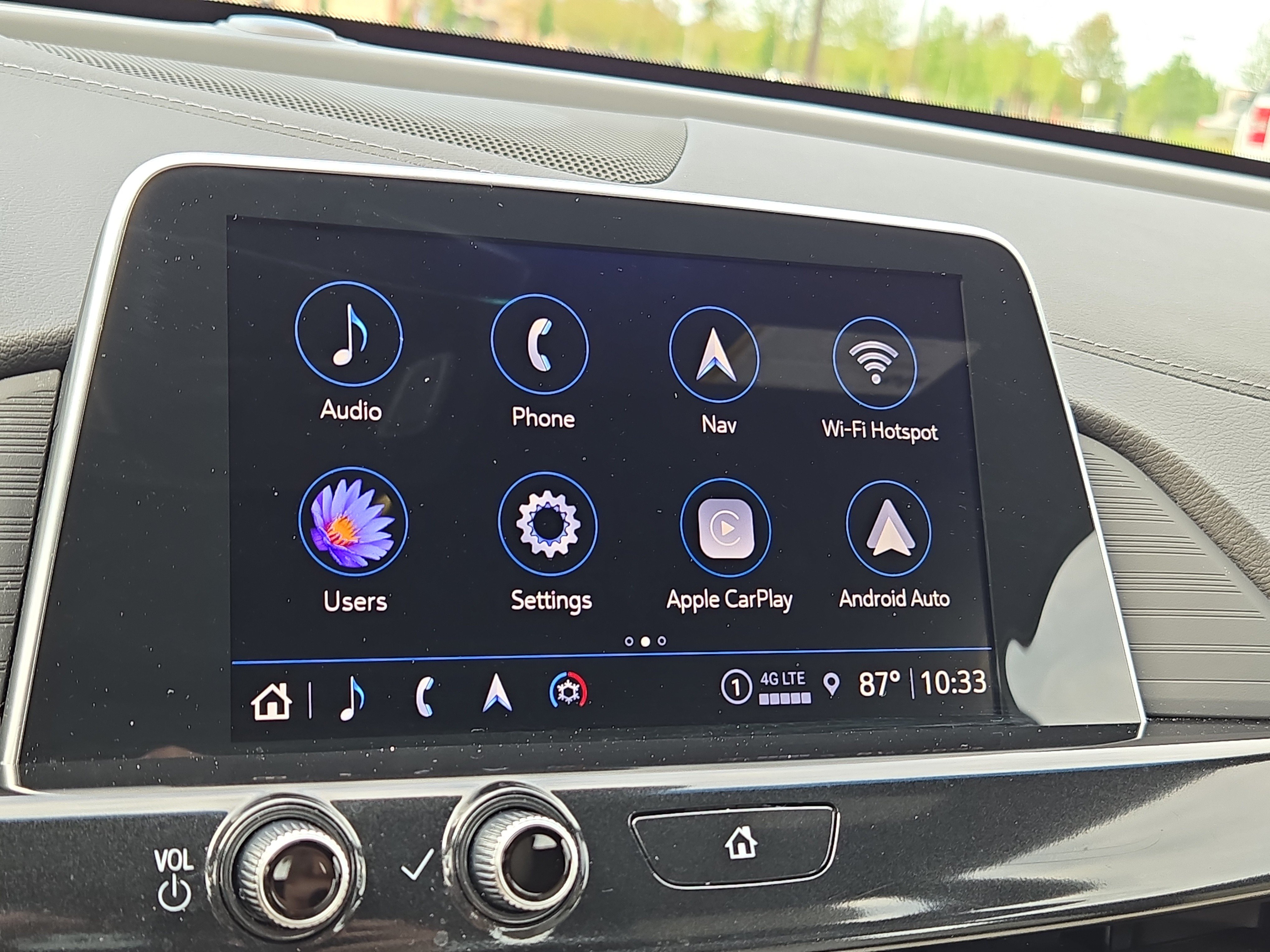 Used 2025 Cadillac CT4 Luxury w/ Sun And Sound Package RWD image 26