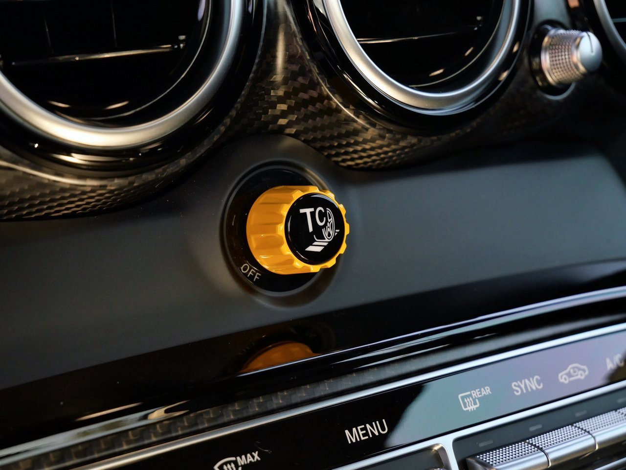 Used 2020 Mercedes-Benz AMG GT R image 28