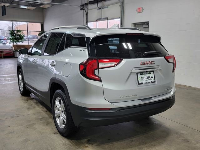 Used 2022 GMC Terrain SLE w/ Driver Convenience Package image 7