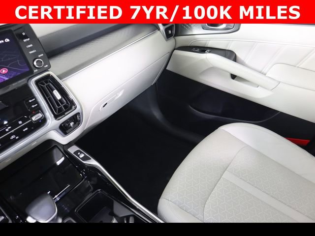 Used 2023 Kia Sorento SX image 18