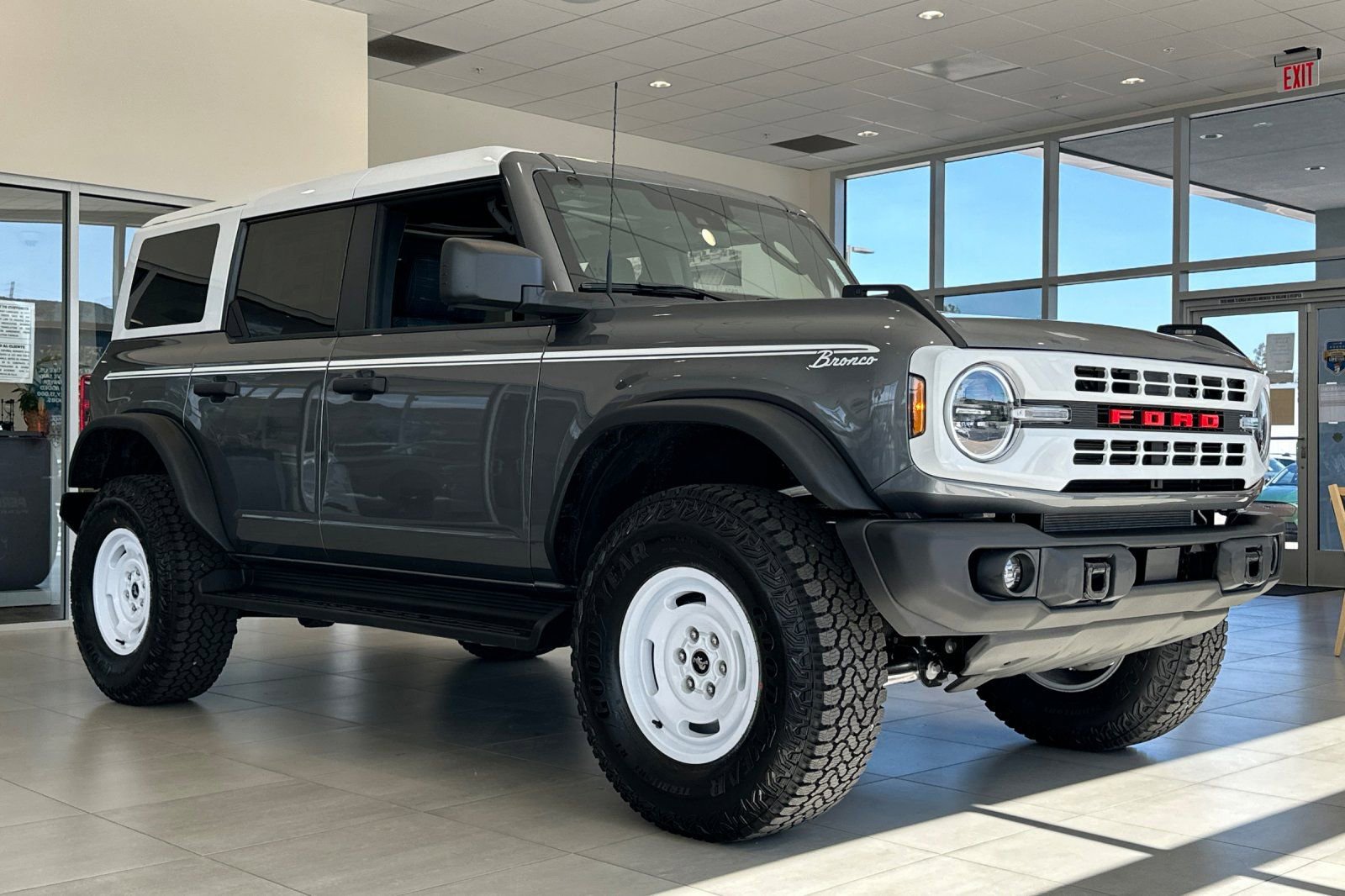 New 2026 Ford Bronco Outer Banks image 1