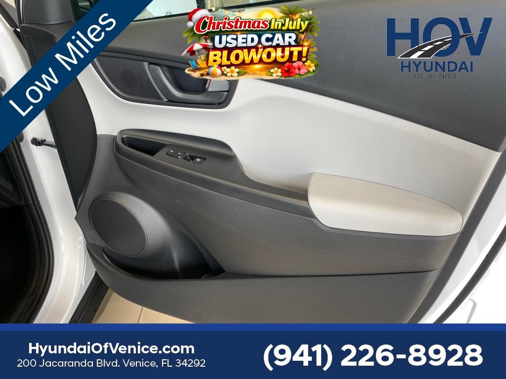 Certified 2023 Hyundai Kona SEL w/ Cargo Package AWD/4WD image 41