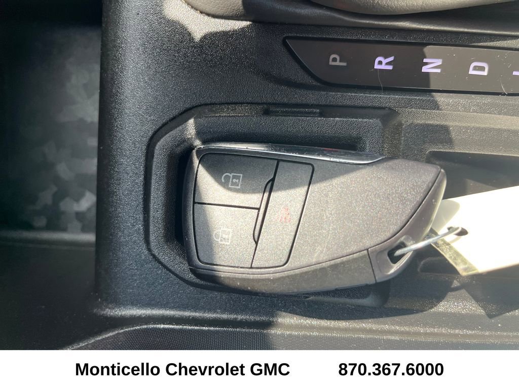 Used 2024 Chevrolet Colorado W/T RWD image 23