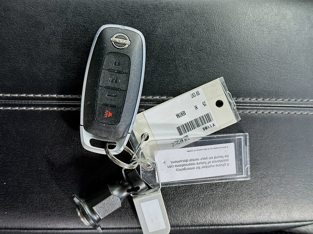 Used 2025 Nissan Sentra SV FWD image 35