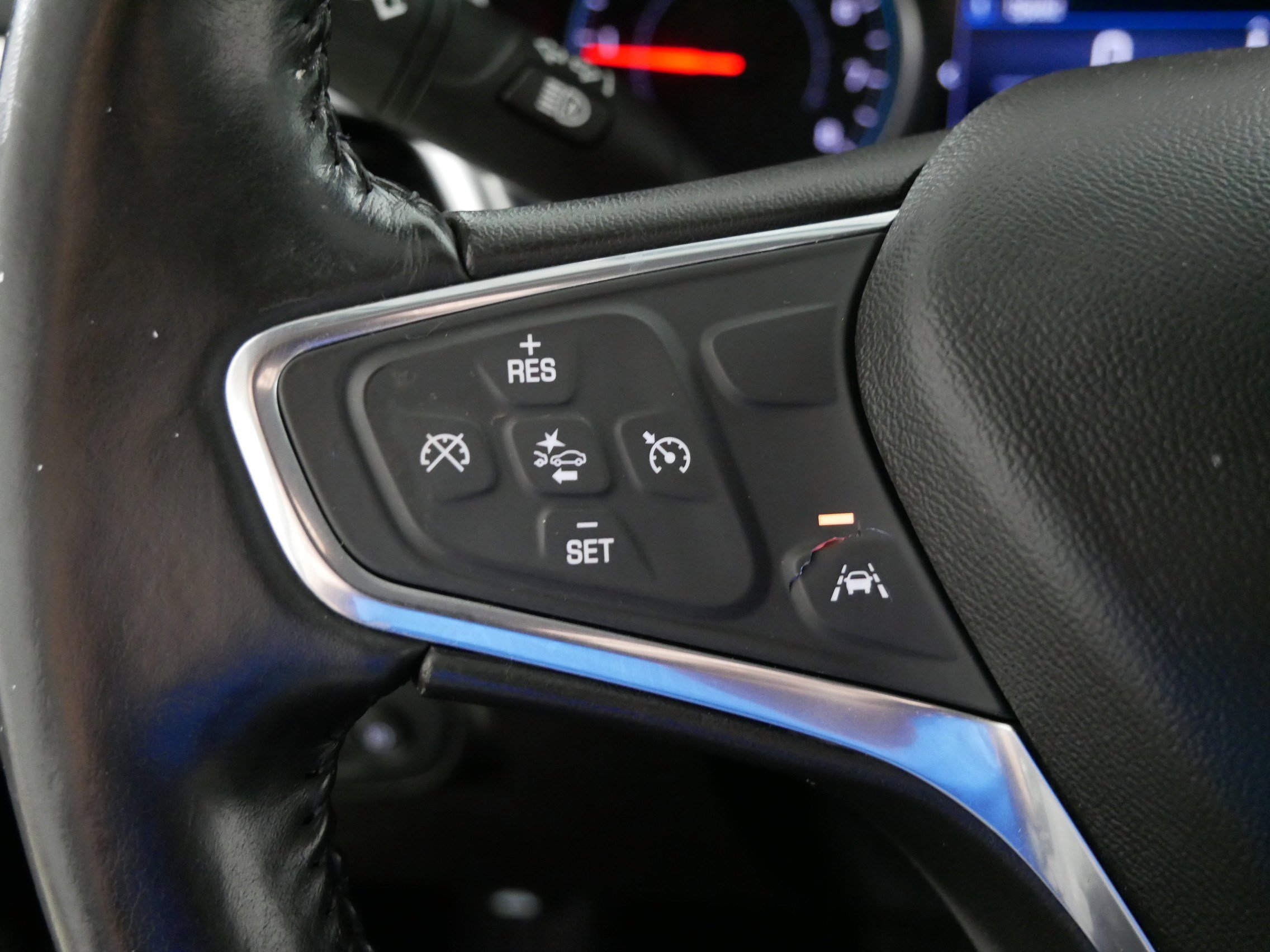 Used 2020 Chevrolet Equinox LT image 27