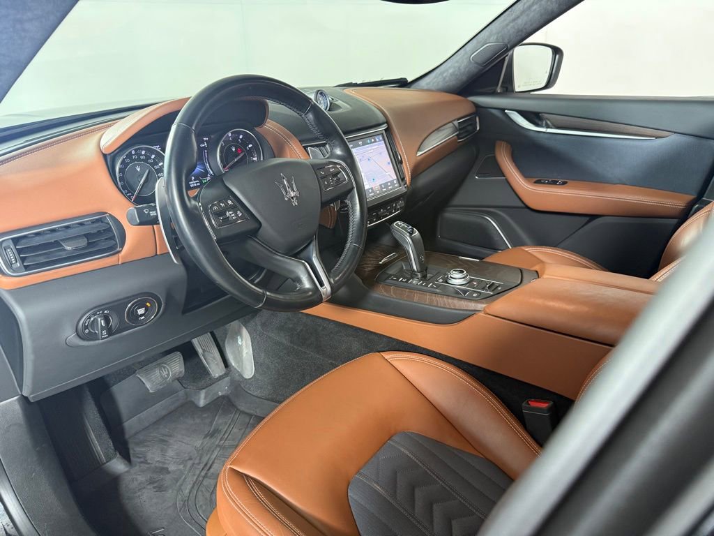 Used 2021 Maserati Levante S GranLusso image 14